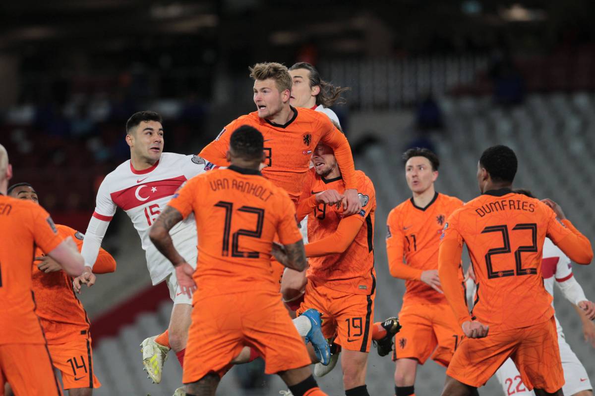 Голландия - Латвия: Прогноз и ставка на матч от Константина Генича