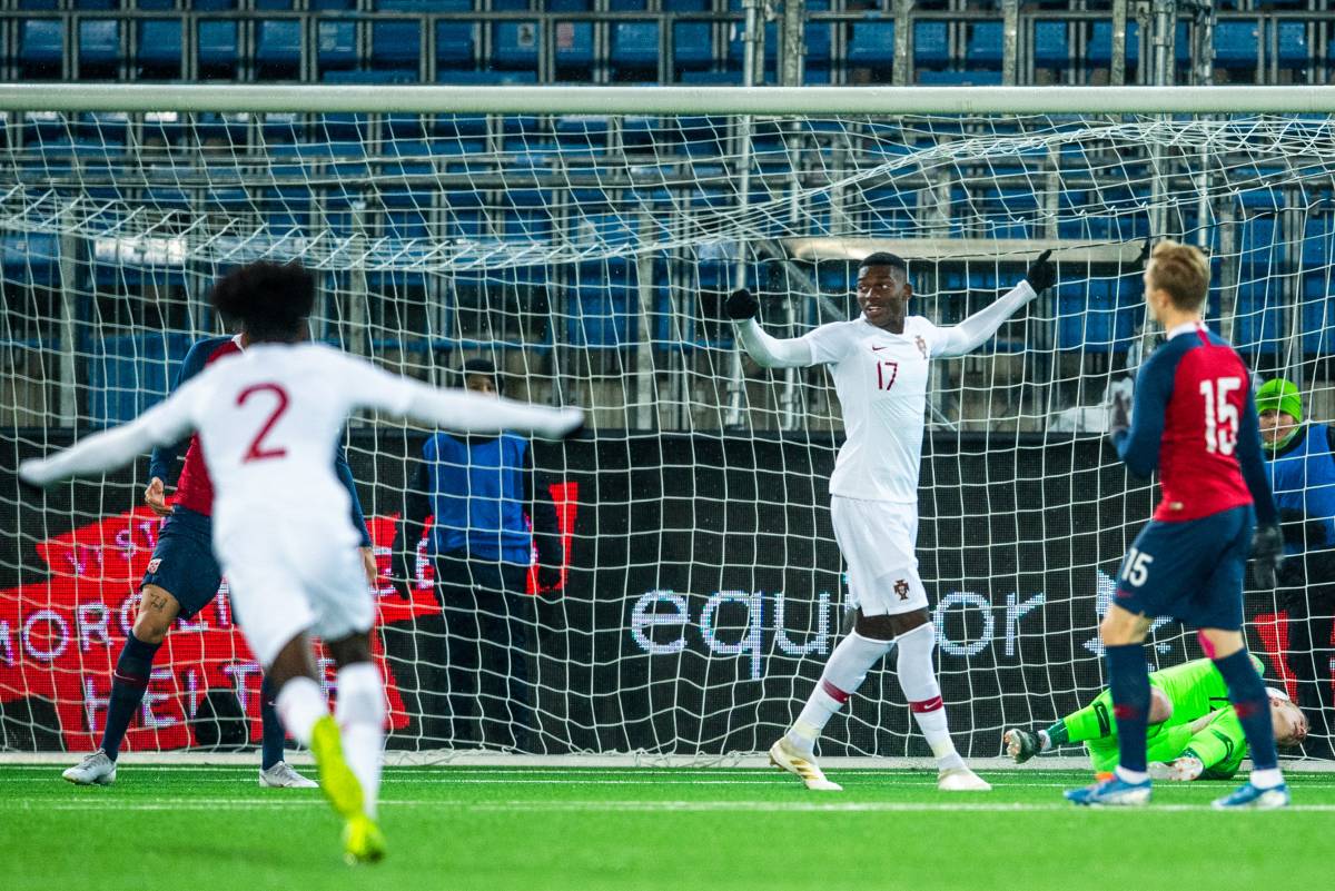 Швейцария U21 - Португалия U21: прогноз на матч молодежного ЧЕ-2021