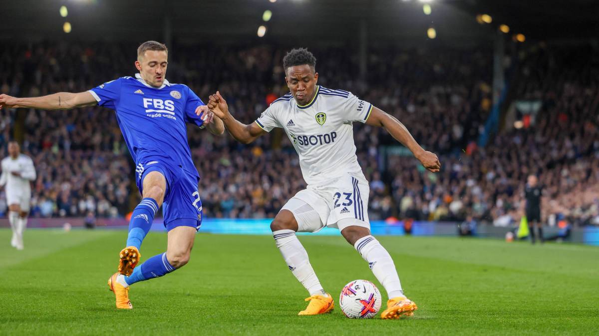 Аллан сен-максимен. Фк эвертон. Лорис кариус ньюкасл. Прогноз на матч эвертон. Прогноз на матч эвертон.